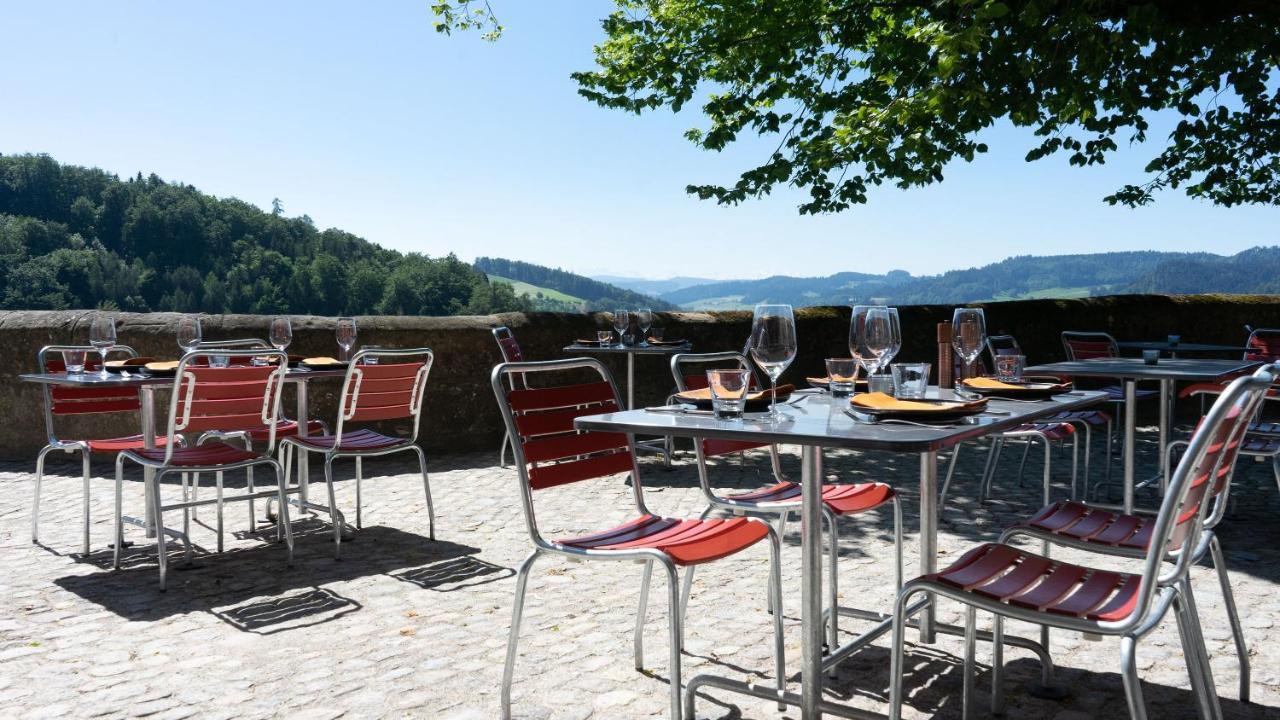 Schloss Burgdorf Youth Hostel Exterior photo